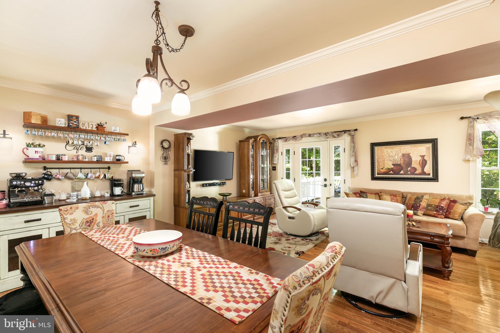 MONTCLAIR - Residential