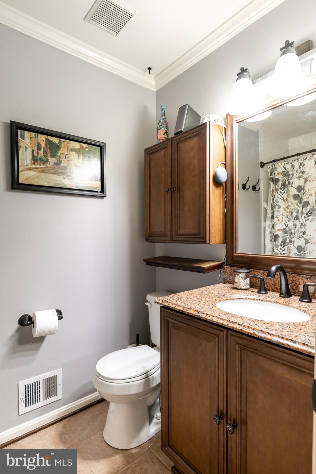 MONTCLAIR - Residential