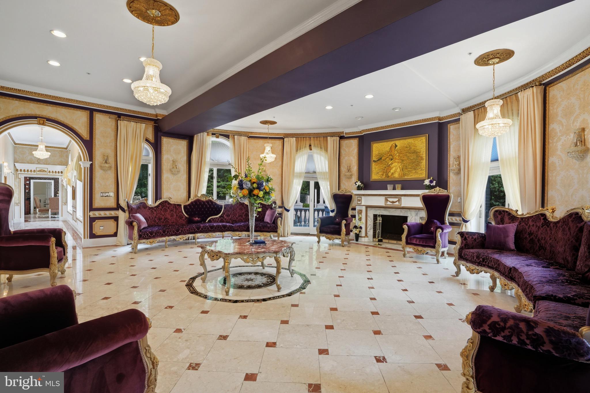 STONELEDGE - Residential