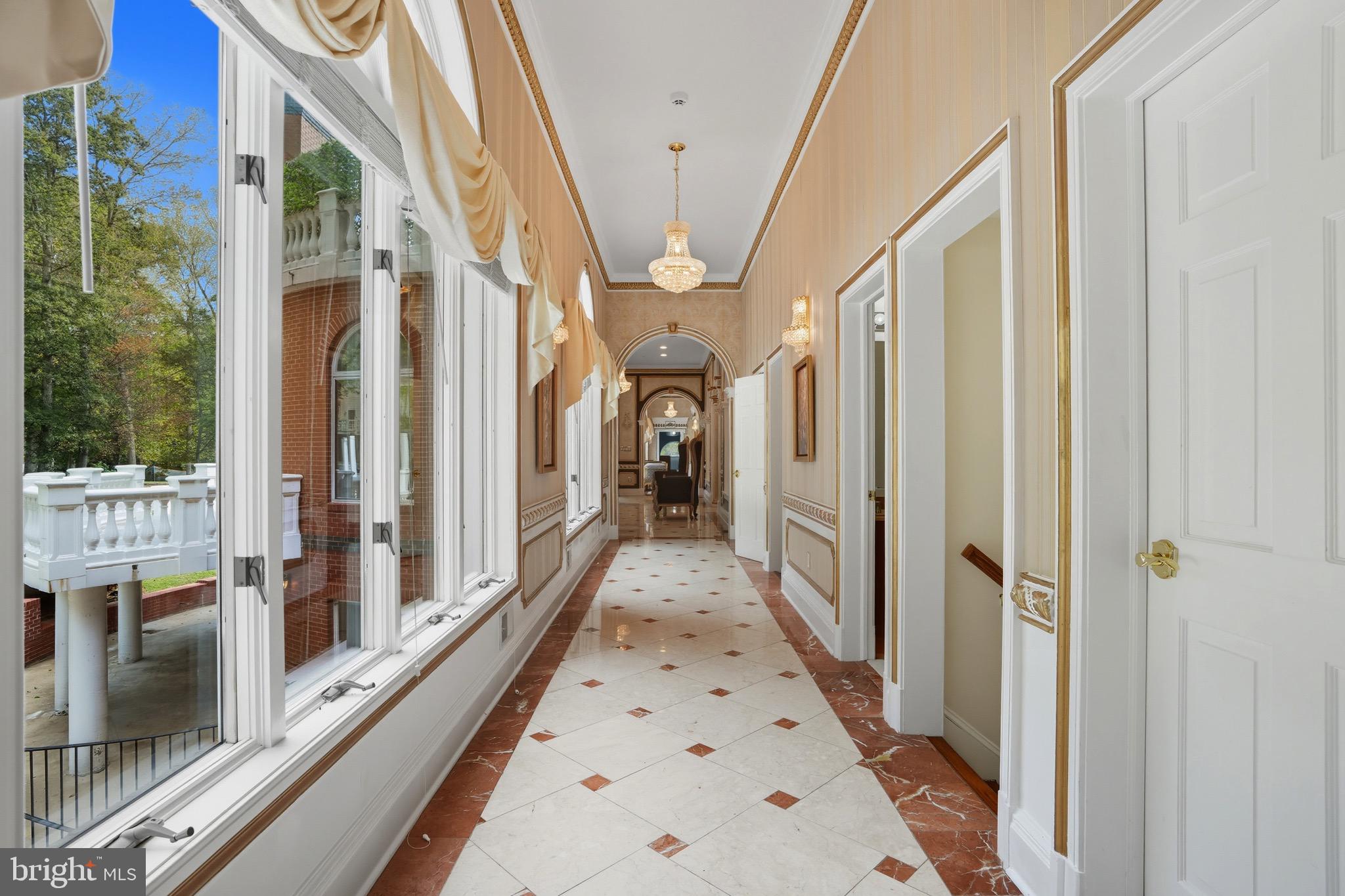 STONELEDGE - Residential