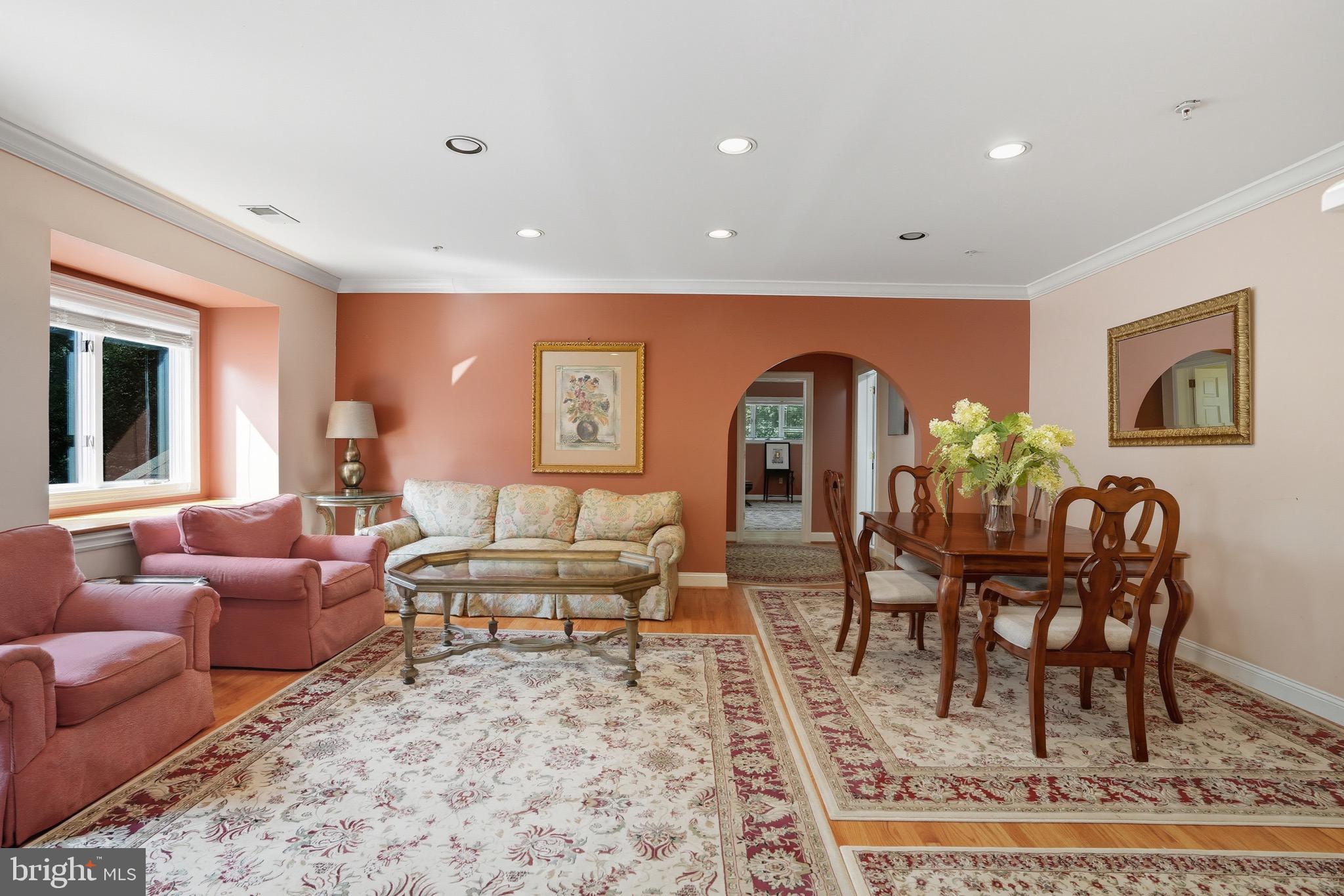 STONELEDGE - Residential