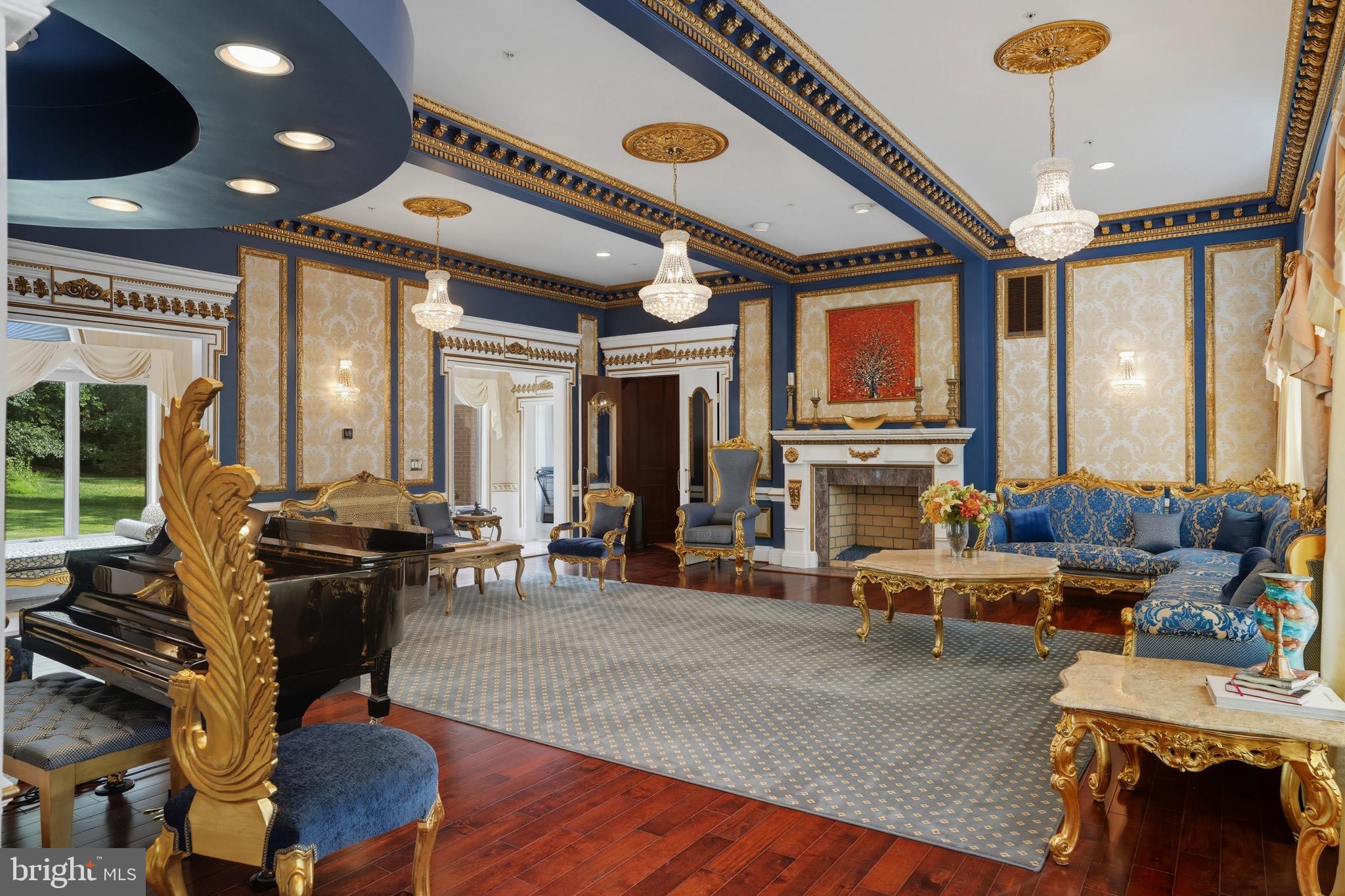 STONELEDGE - Residential