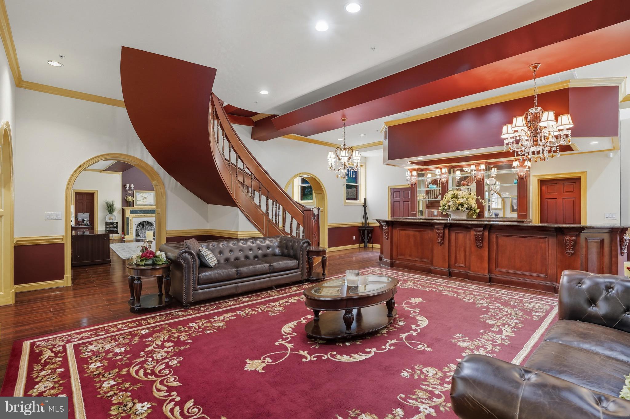 STONELEDGE - Residential