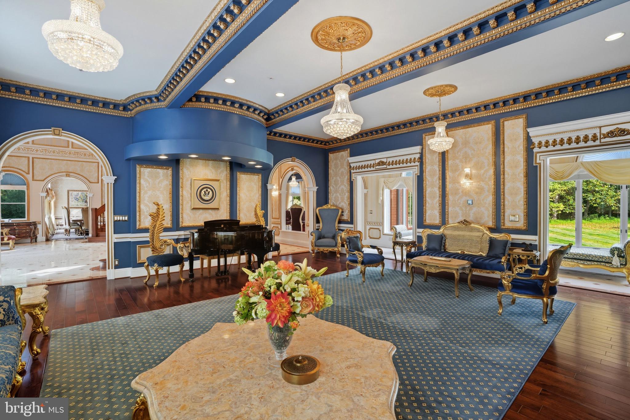 STONELEDGE - Residential