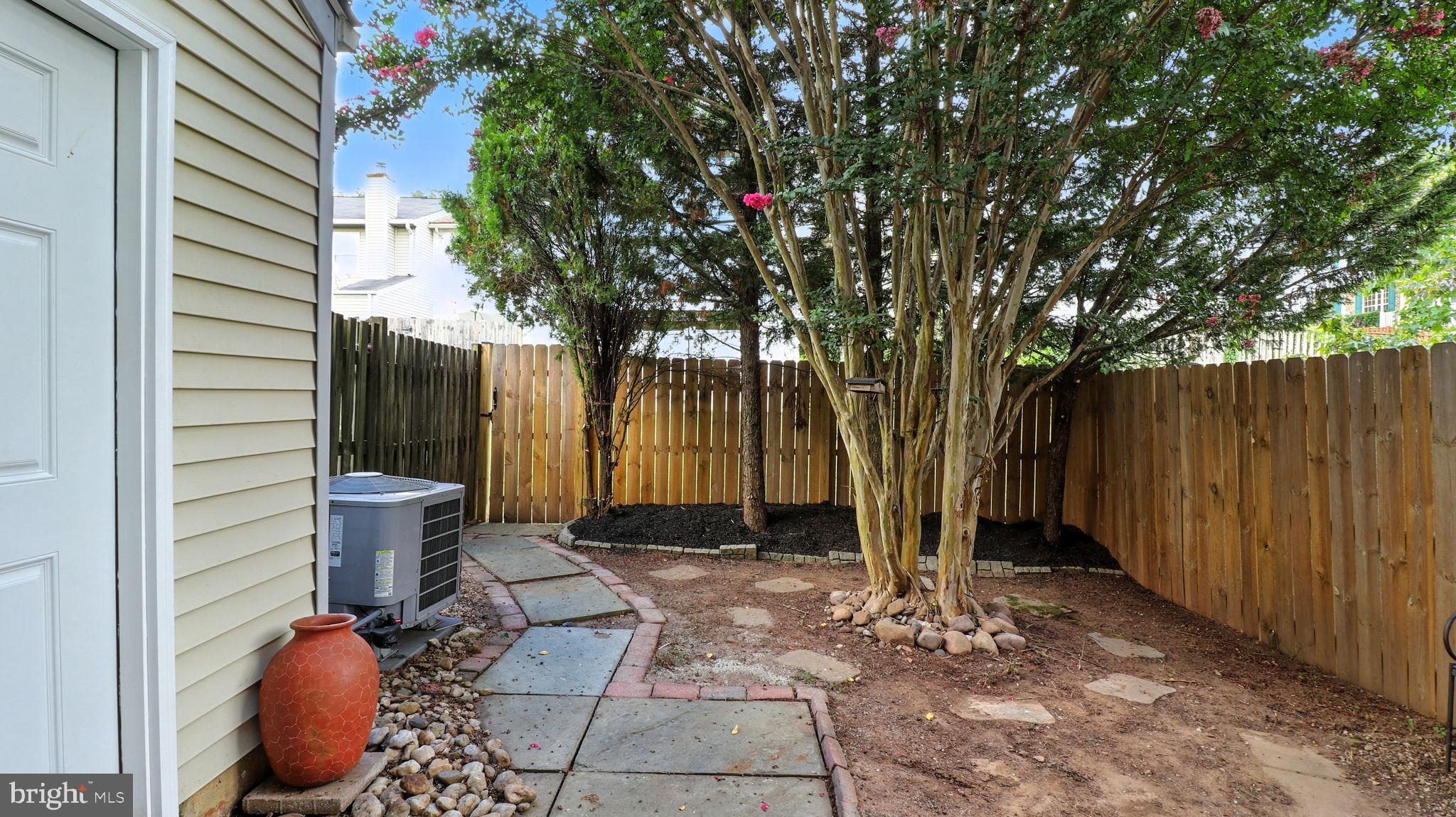 GLENARDEN - Residential