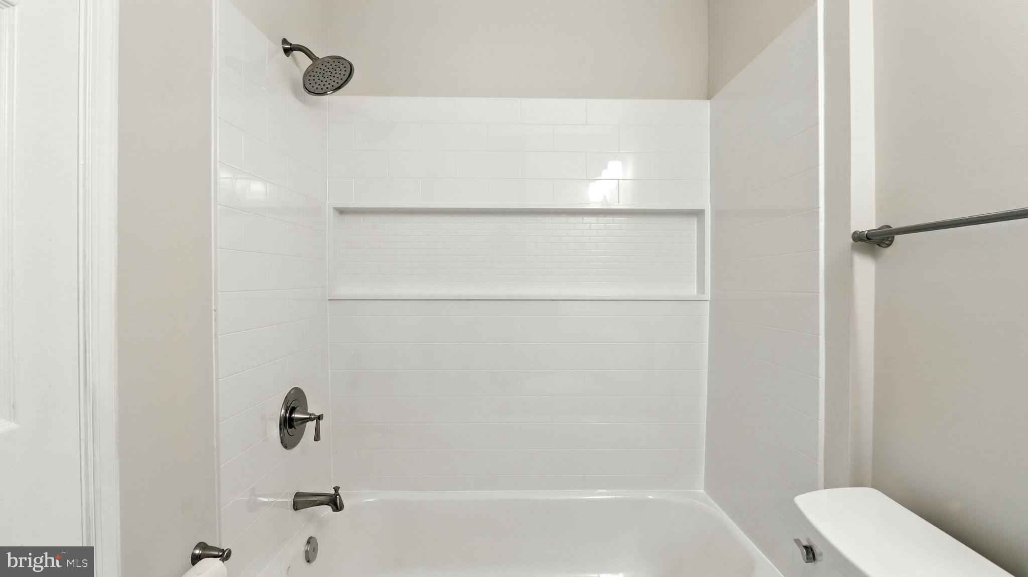 GLENARDEN - Residential