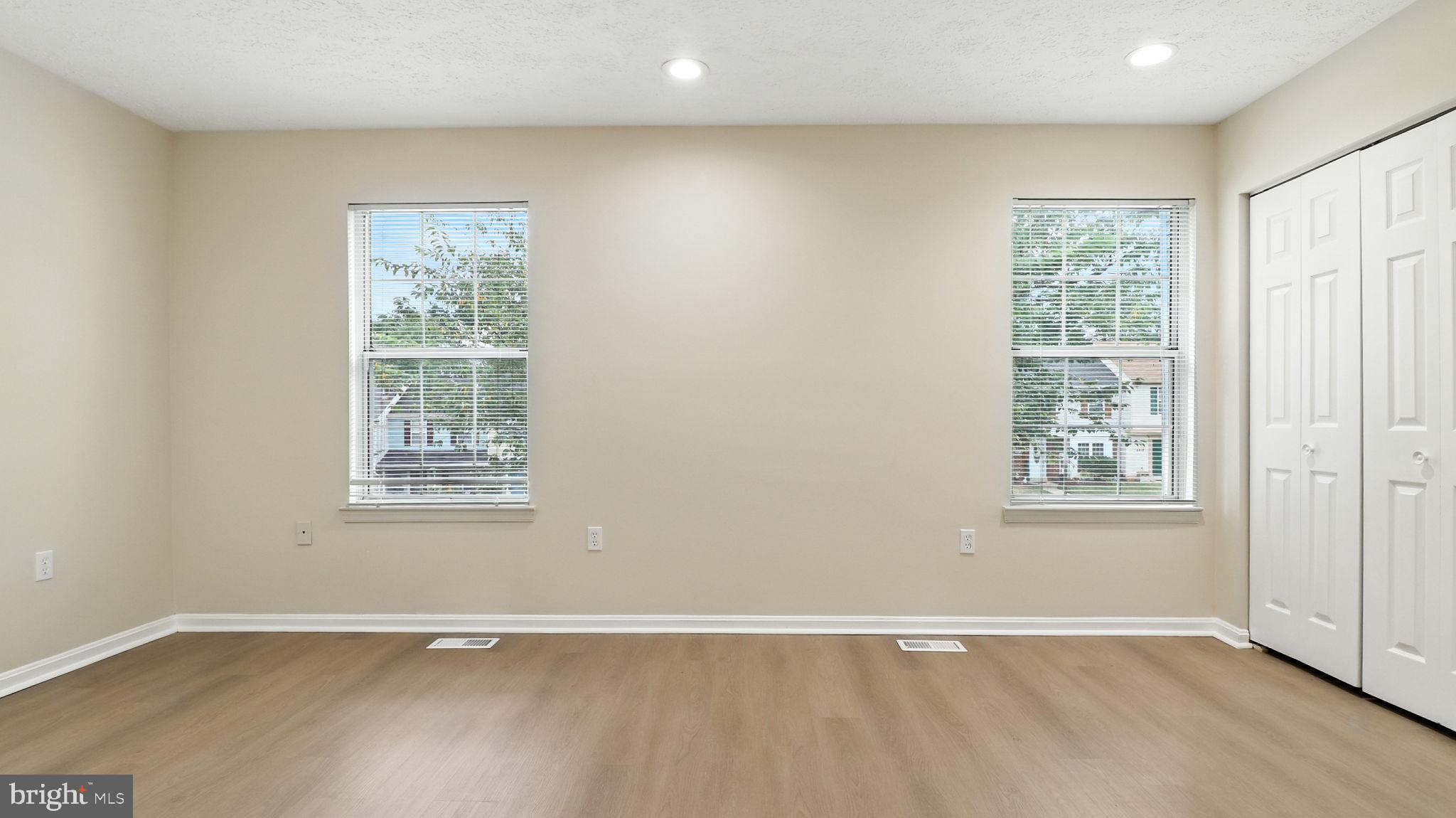 GLENARDEN - Residential