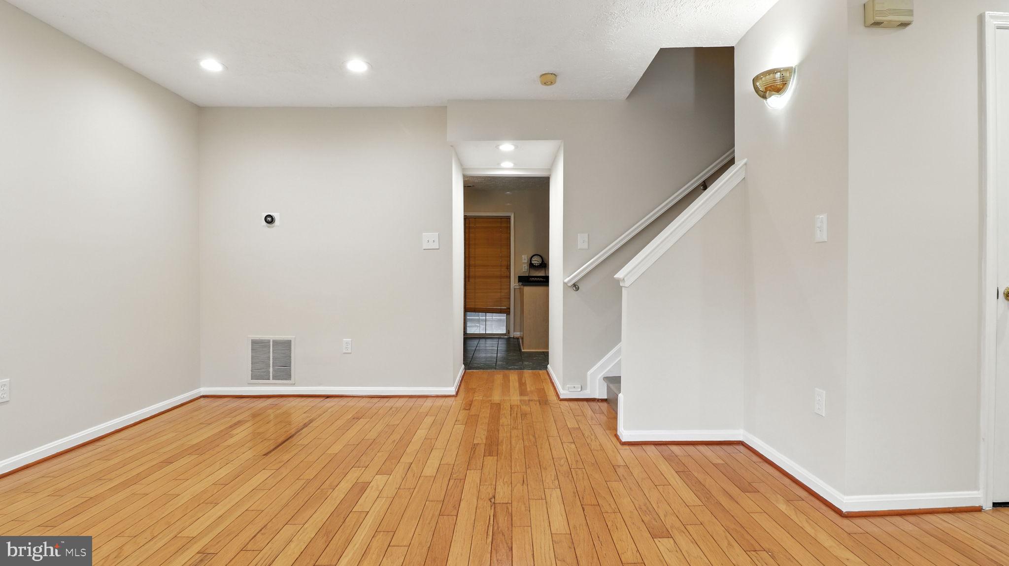 GLENARDEN - Residential