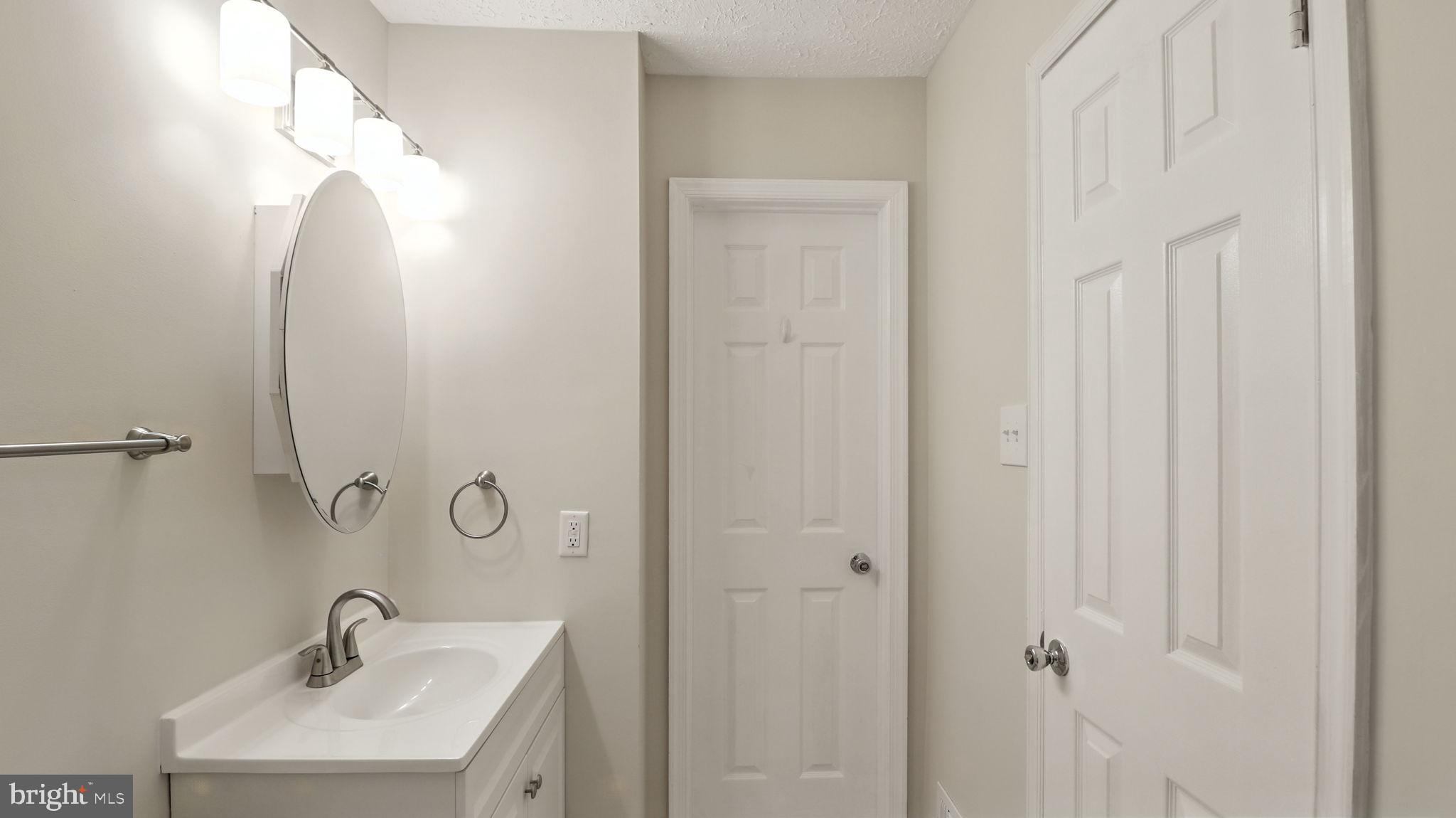 GLENARDEN - Residential