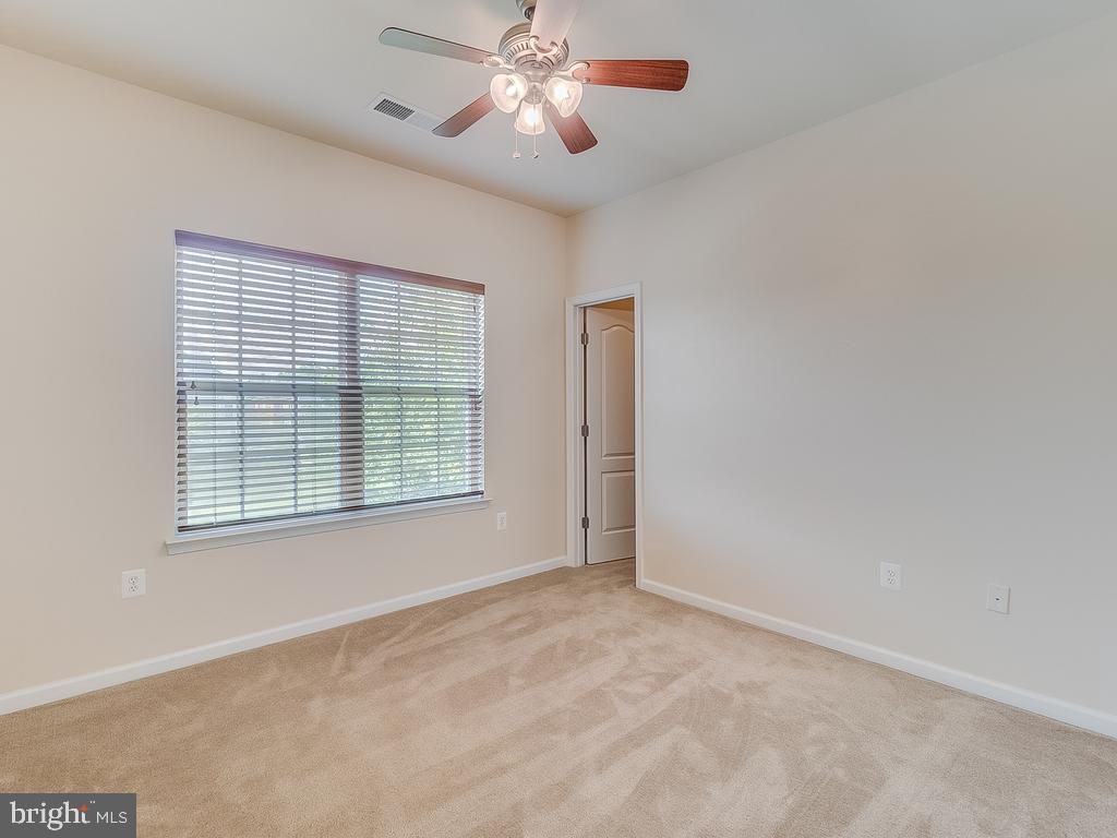 STAFFORD LAKES VILLAGE - Residential