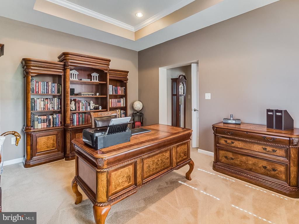 STAFFORD LAKES VILLAGE - Residential