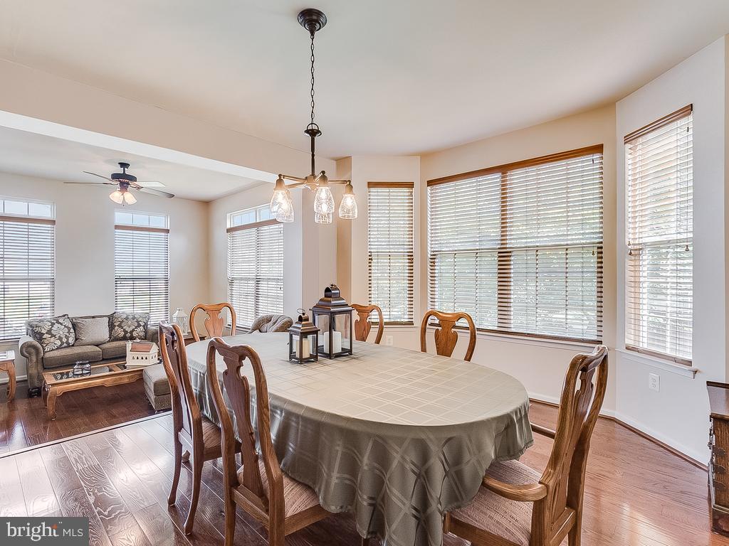 STAFFORD LAKES VILLAGE - Residential