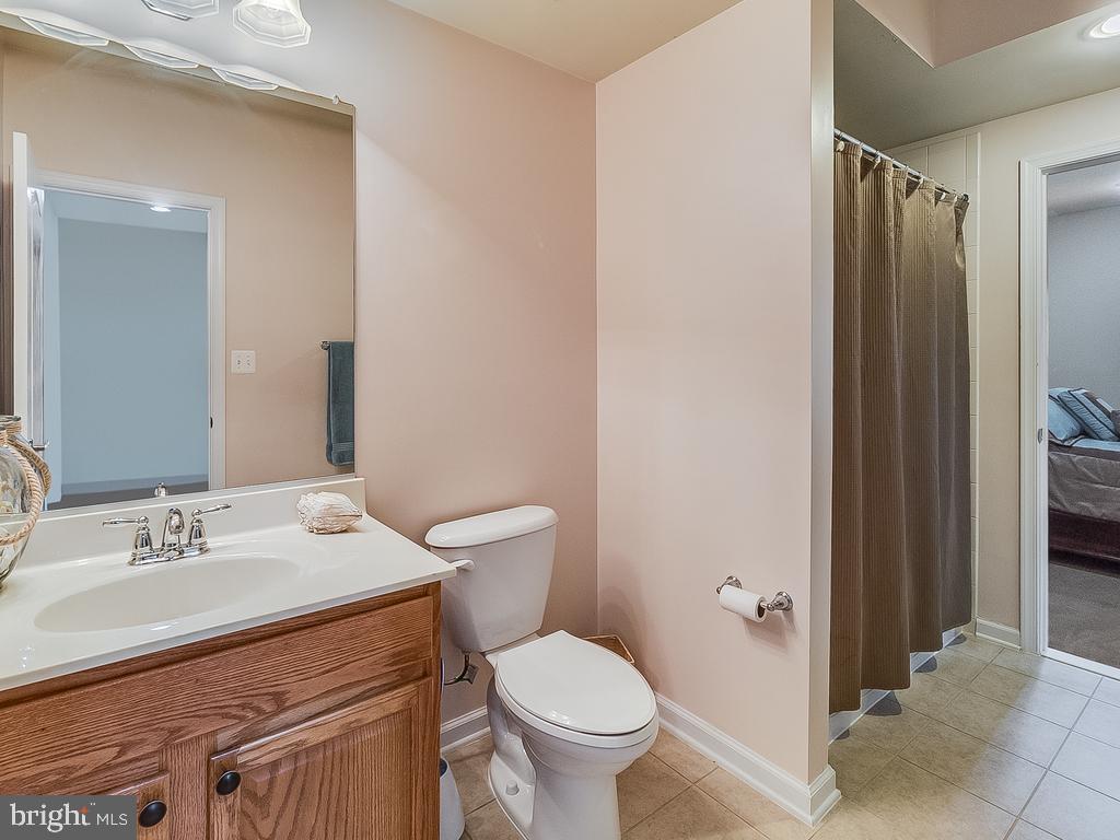 STAFFORD LAKES VILLAGE - Residential