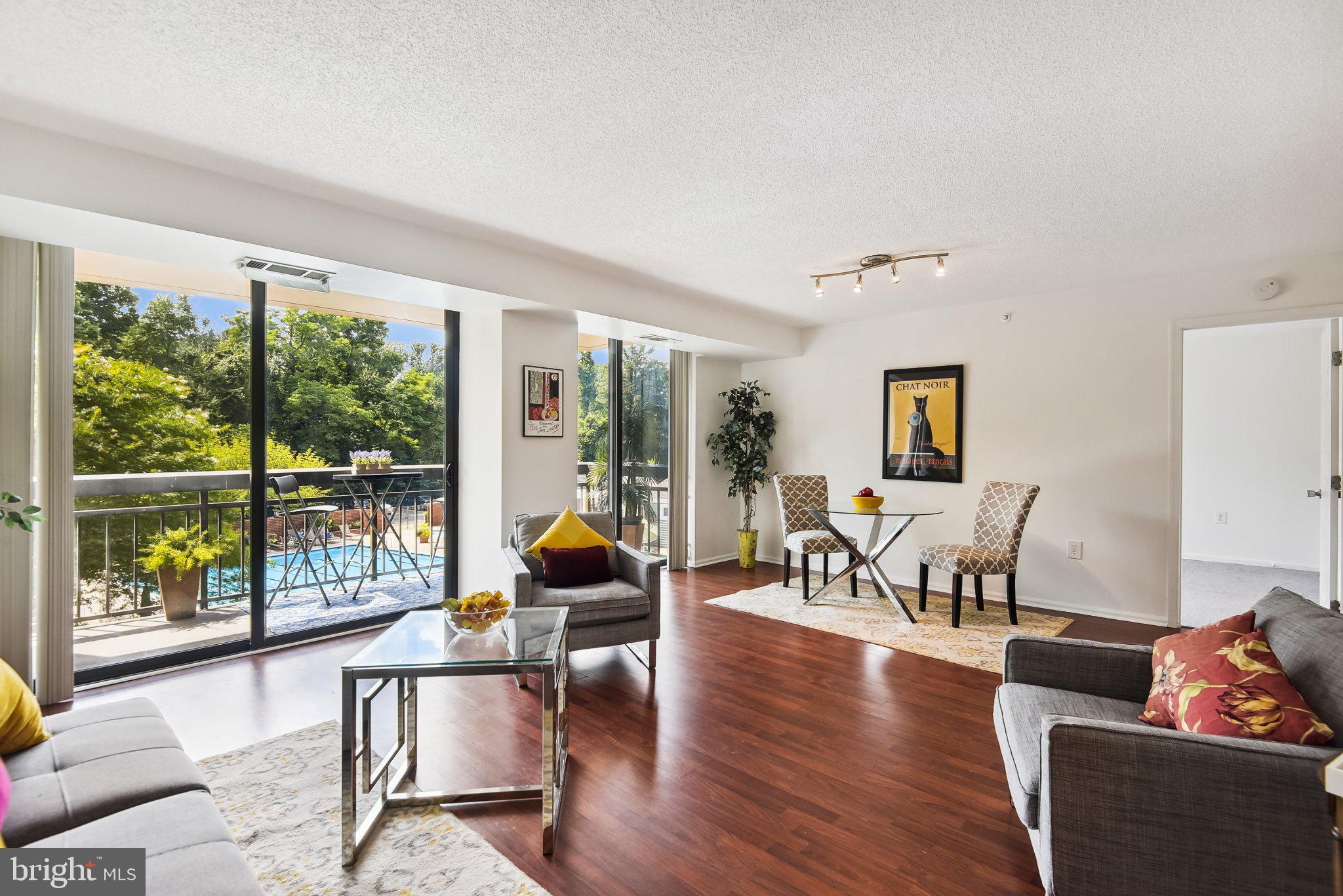 RENAISSANCE AT TYSONS - Residential