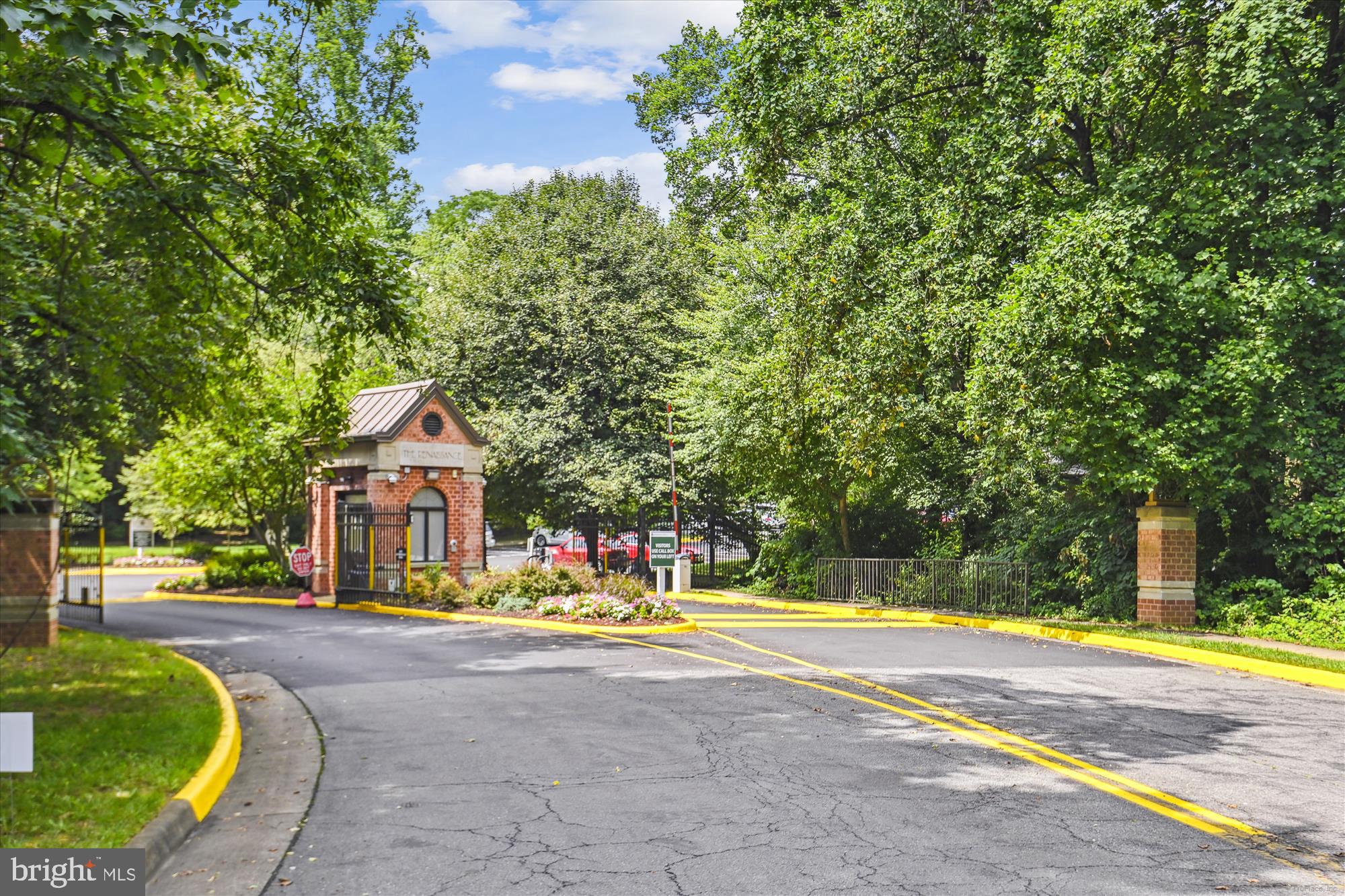 2230 GEORGE C MARSHALL DRIVE 512
