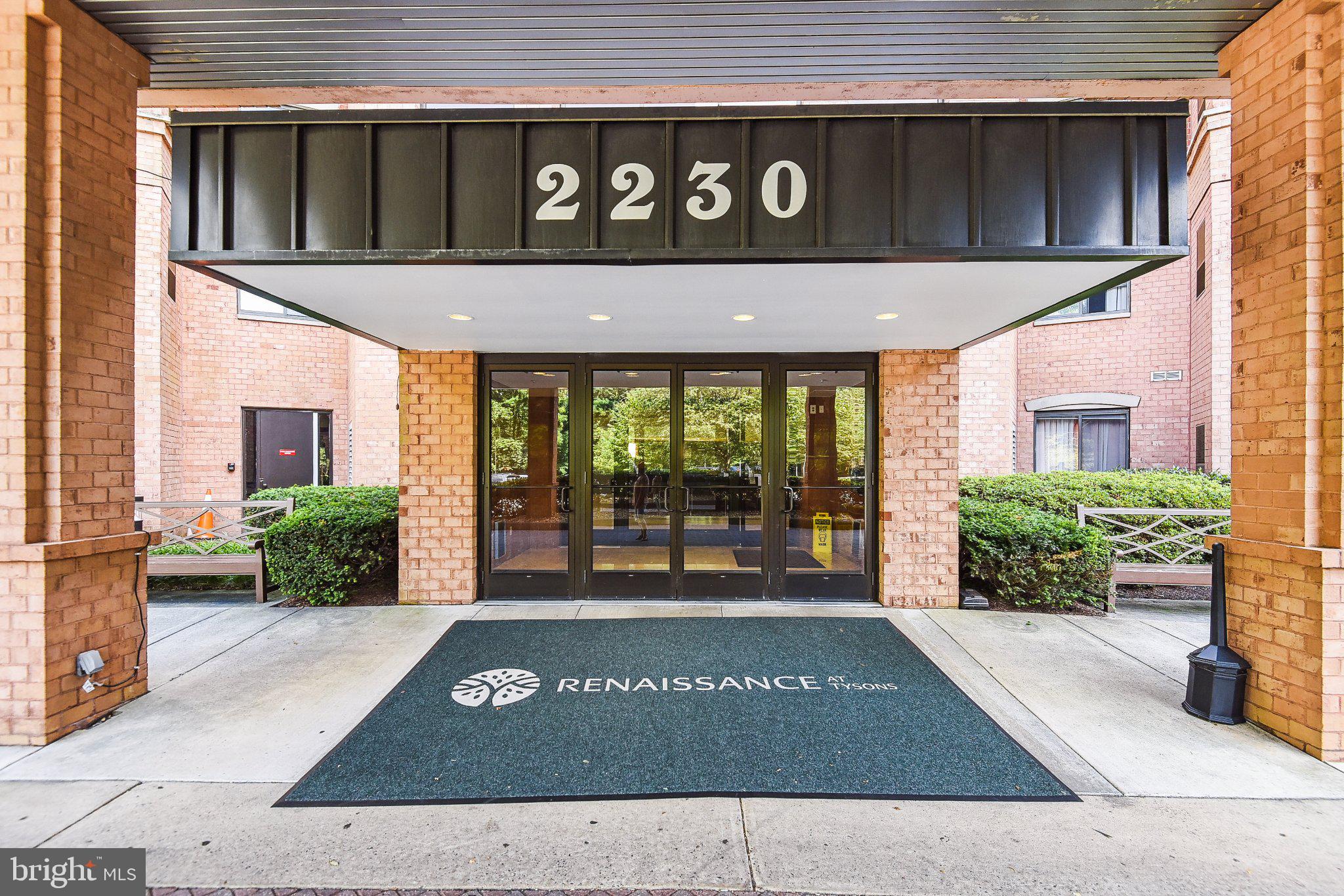 RENAISSANCE AT TYSONS - Residential