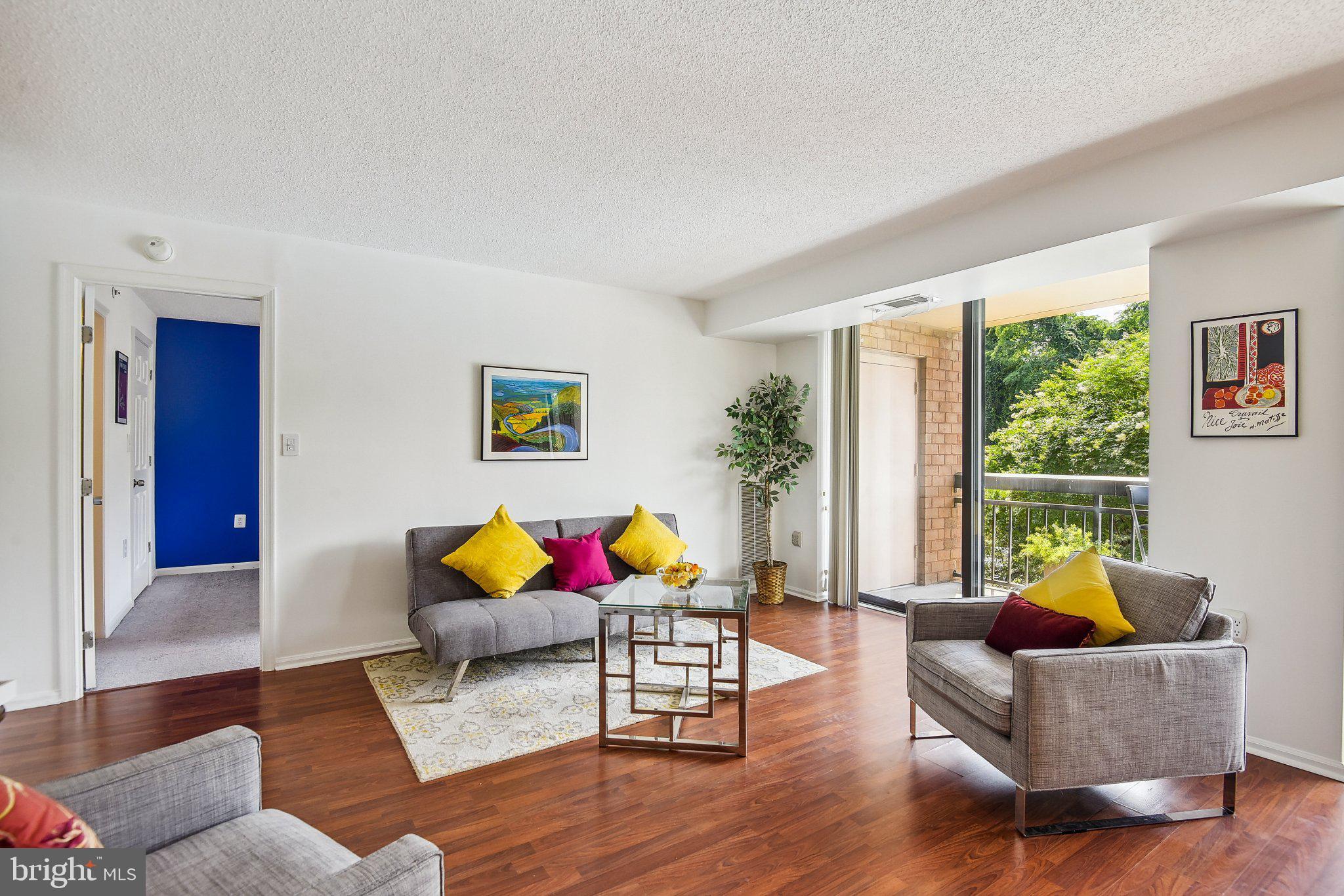 RENAISSANCE AT TYSONS - Residential