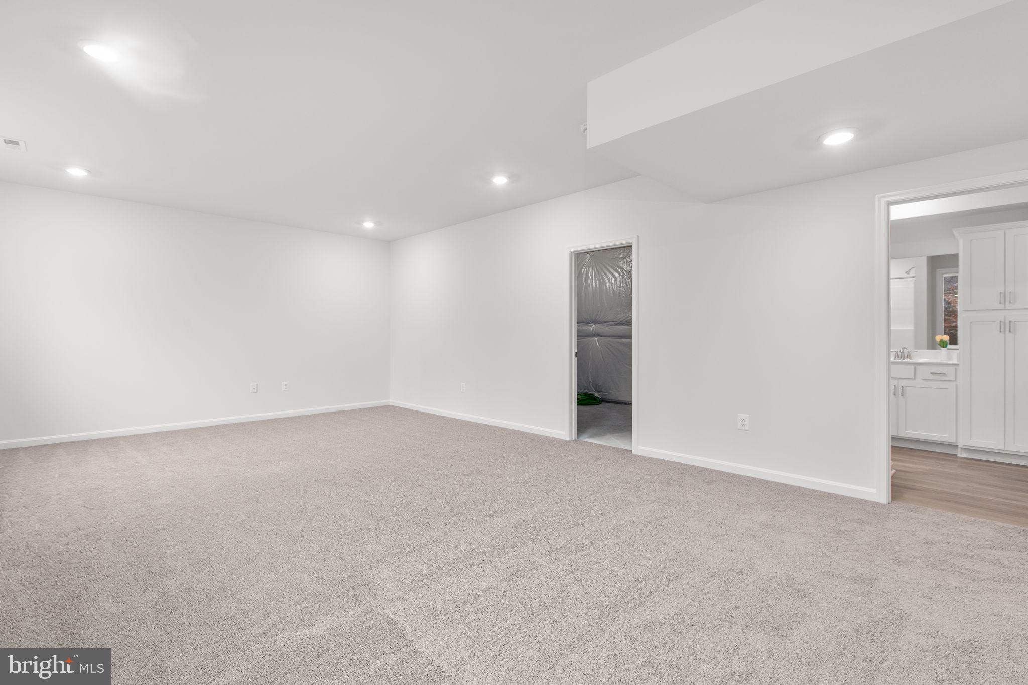 LAKE OF THE WOODS - Residential