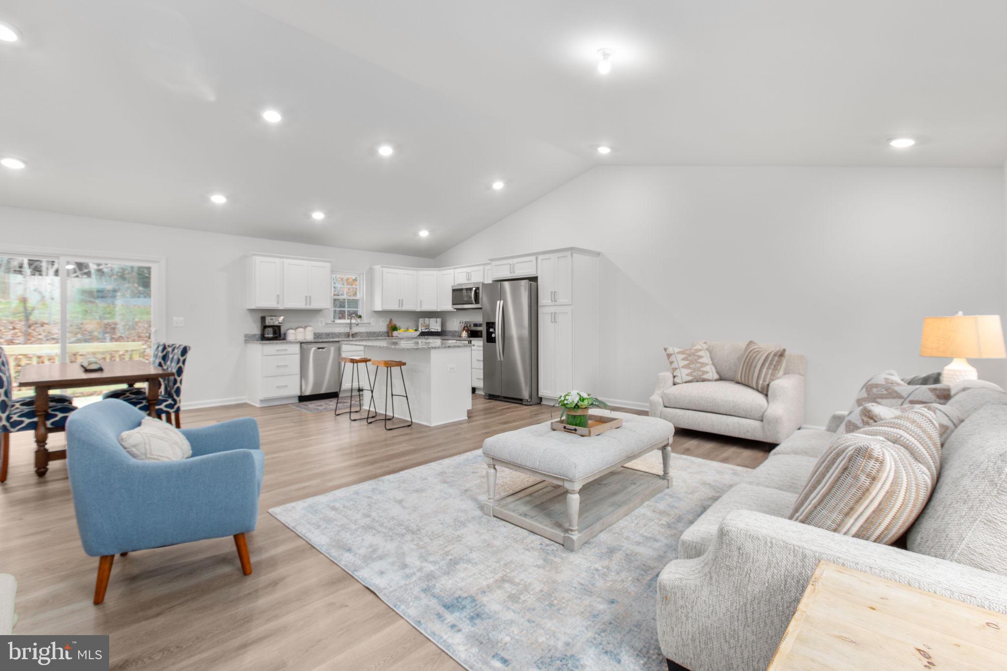 702 EASTOVER PARKWAY