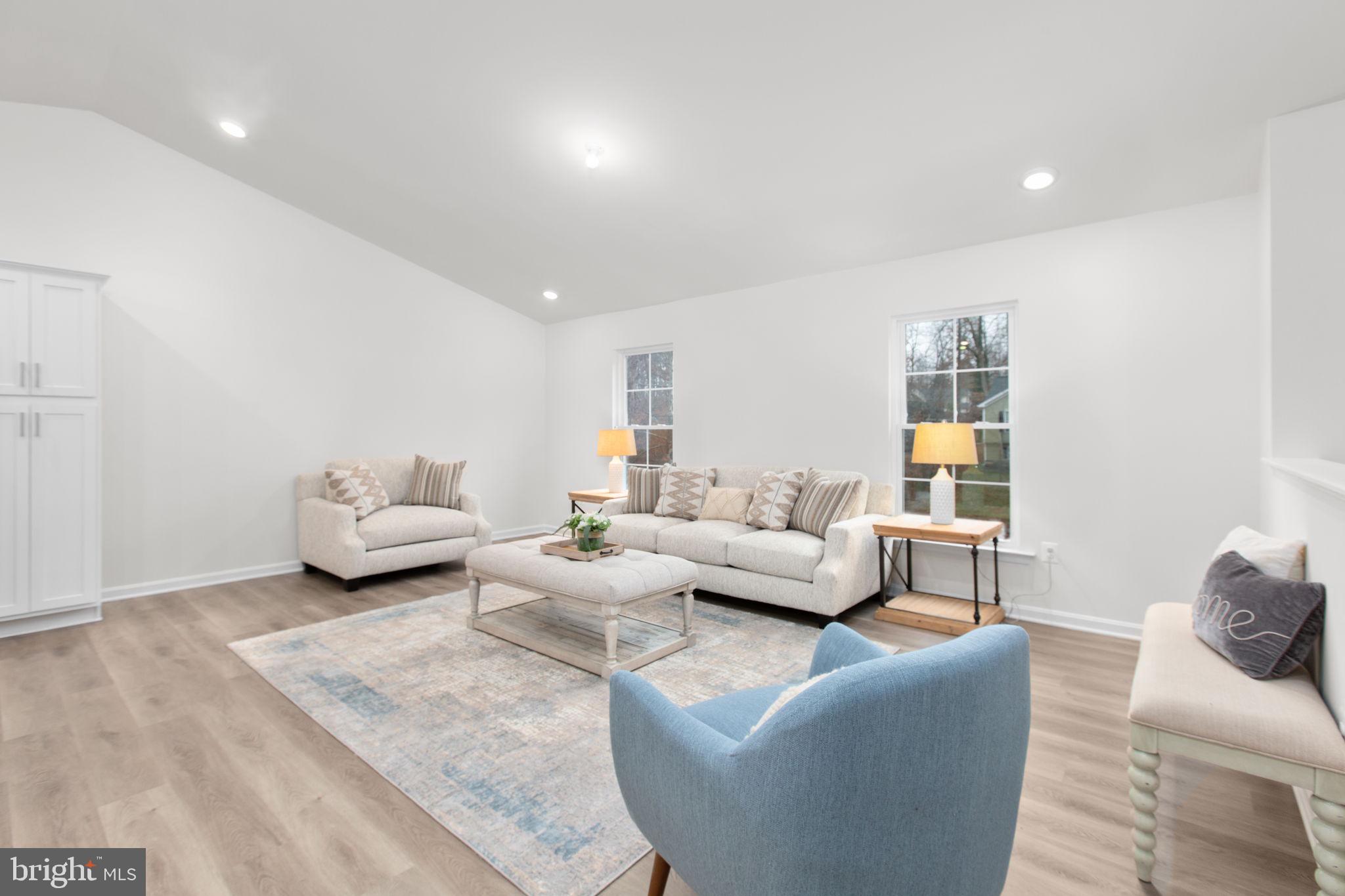 702 EASTOVER PARKWAY