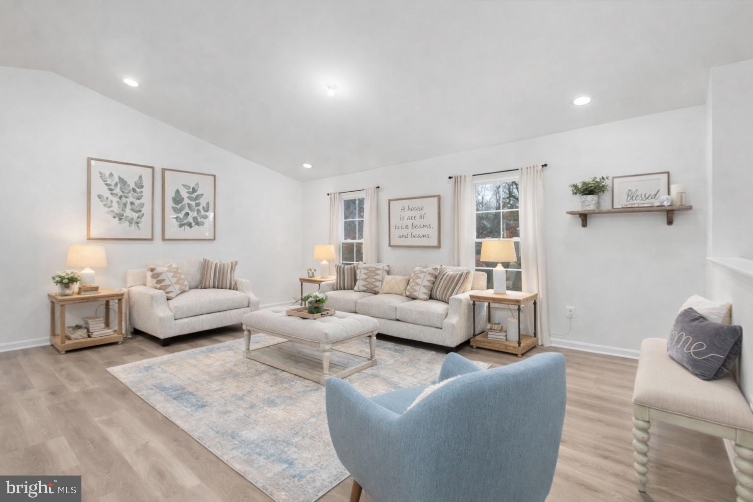 LAKE OF THE WOODS - Residential