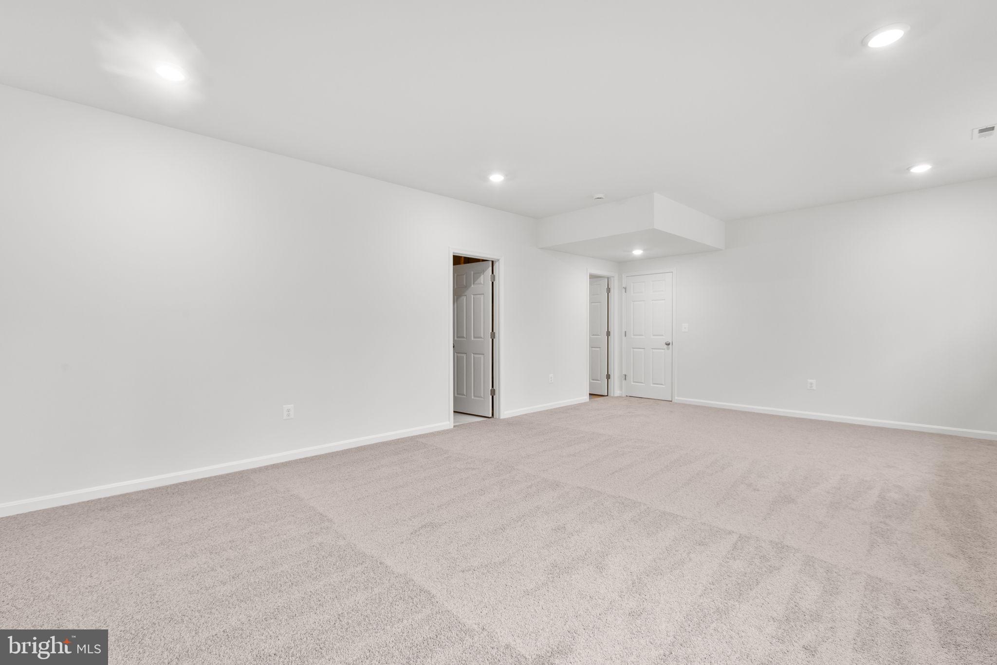 LAKE OF THE WOODS - Residential