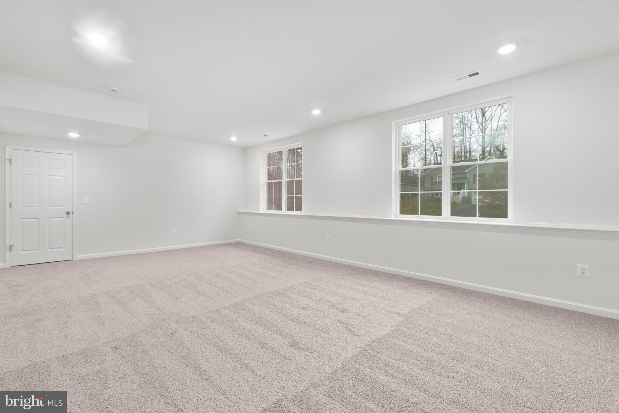 LAKE OF THE WOODS - Residential