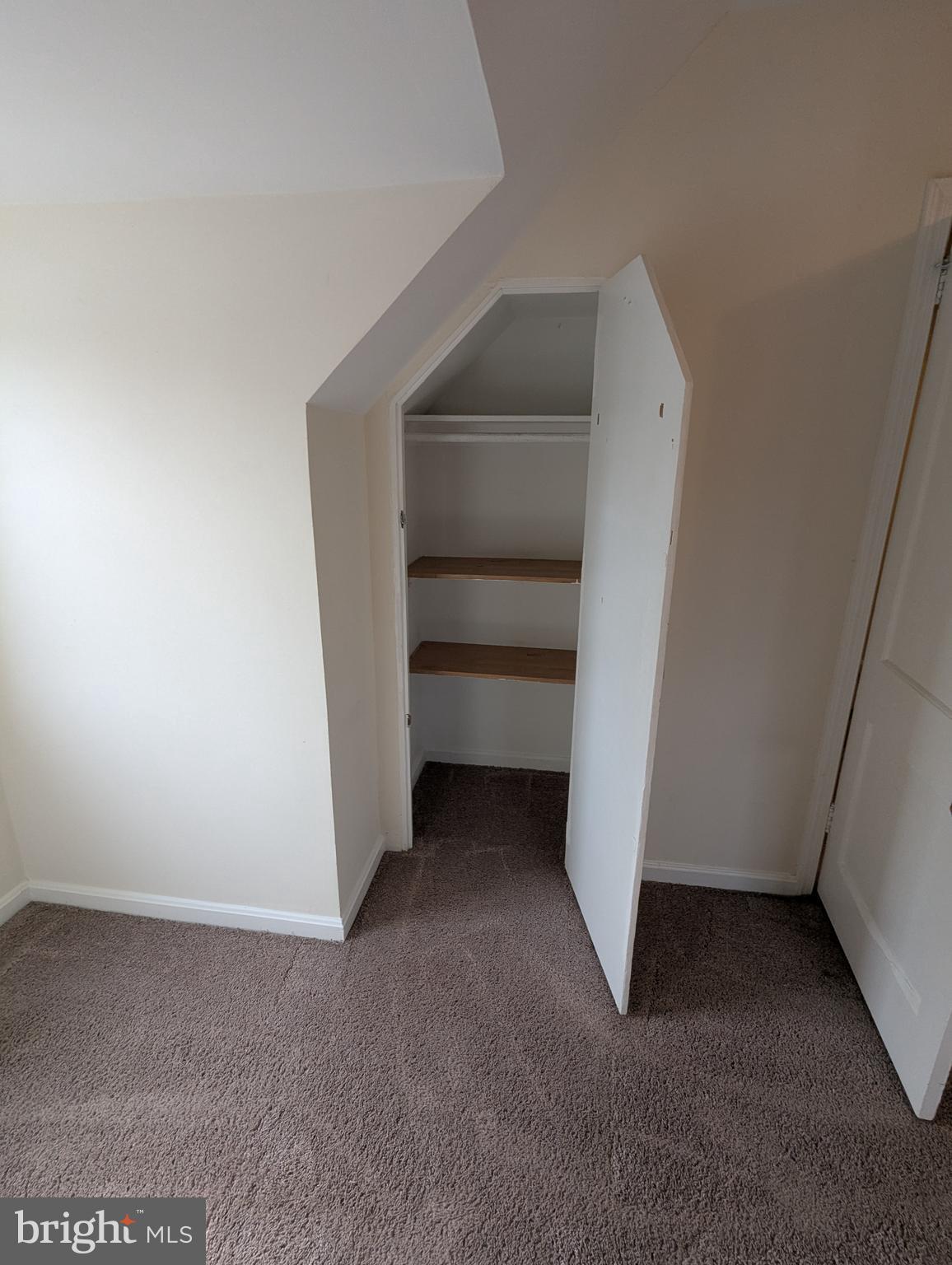 BARCROFT - Residential Lease