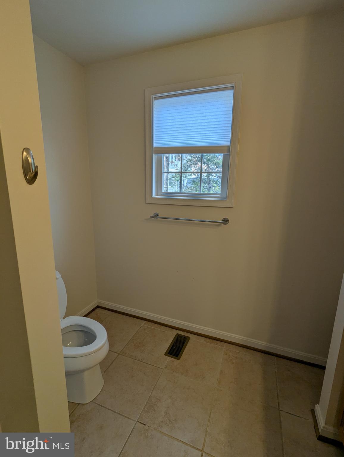 BARCROFT - Residential Lease