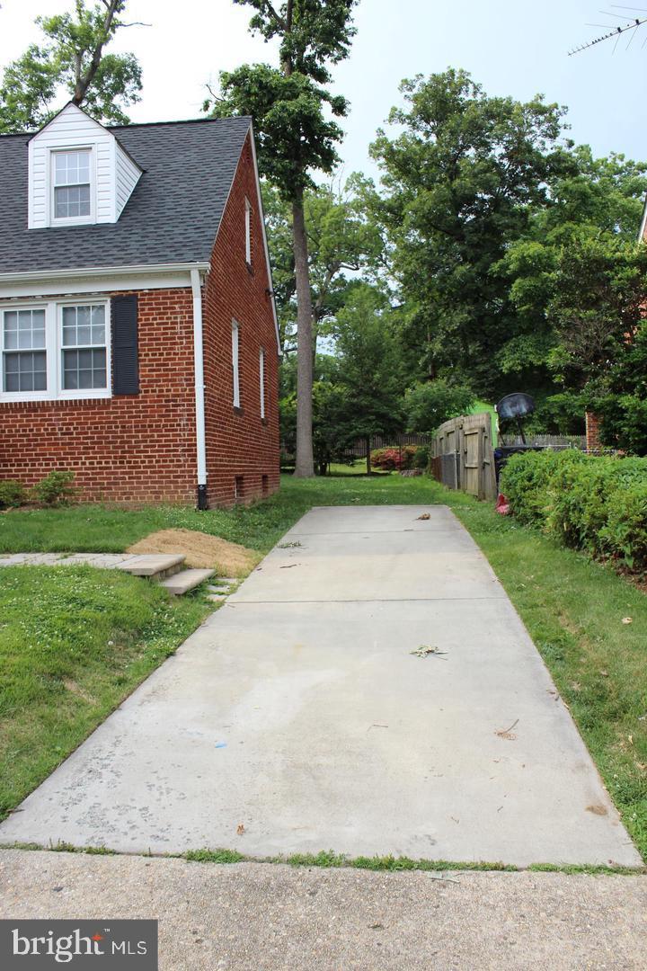 BARCROFT - Residential Lease