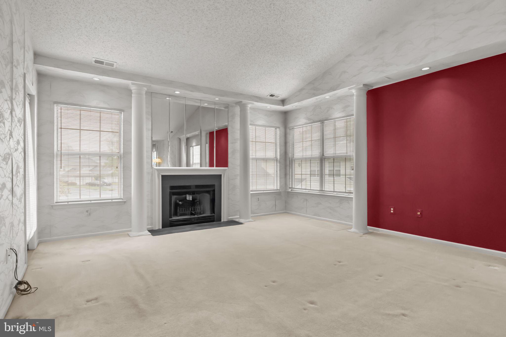 1707 LYNBROOKE DRIVE