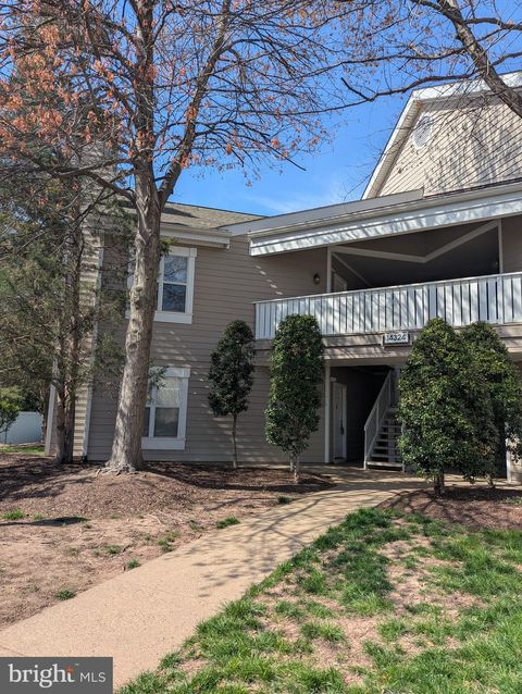 Condo For Rent - 14324 Climbing Rose Way #103<br/> CENTREVILLE, VA 20121