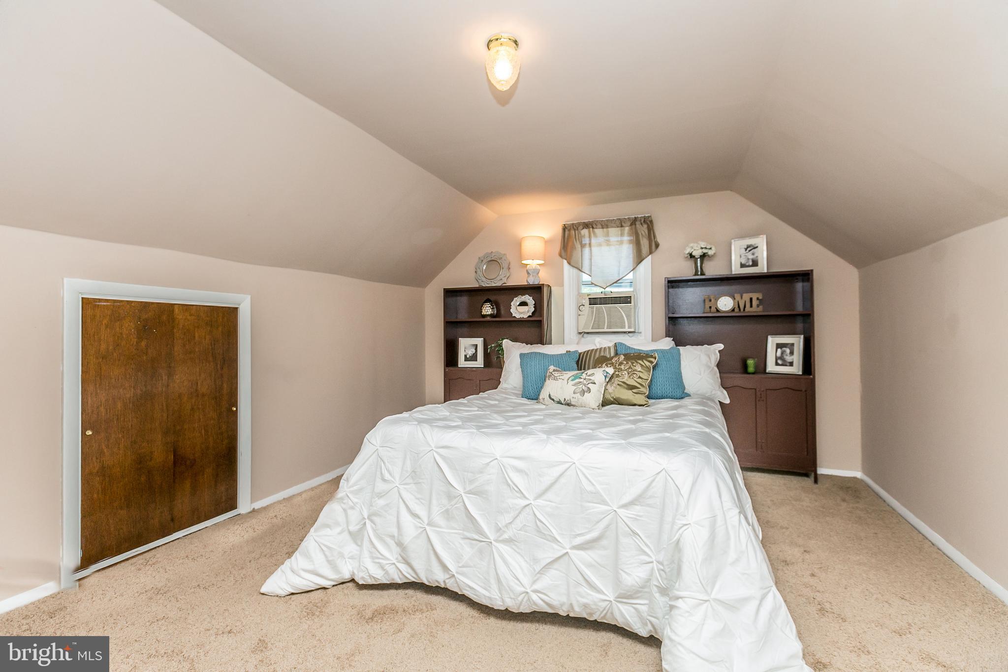 PARKVILLE - Residential