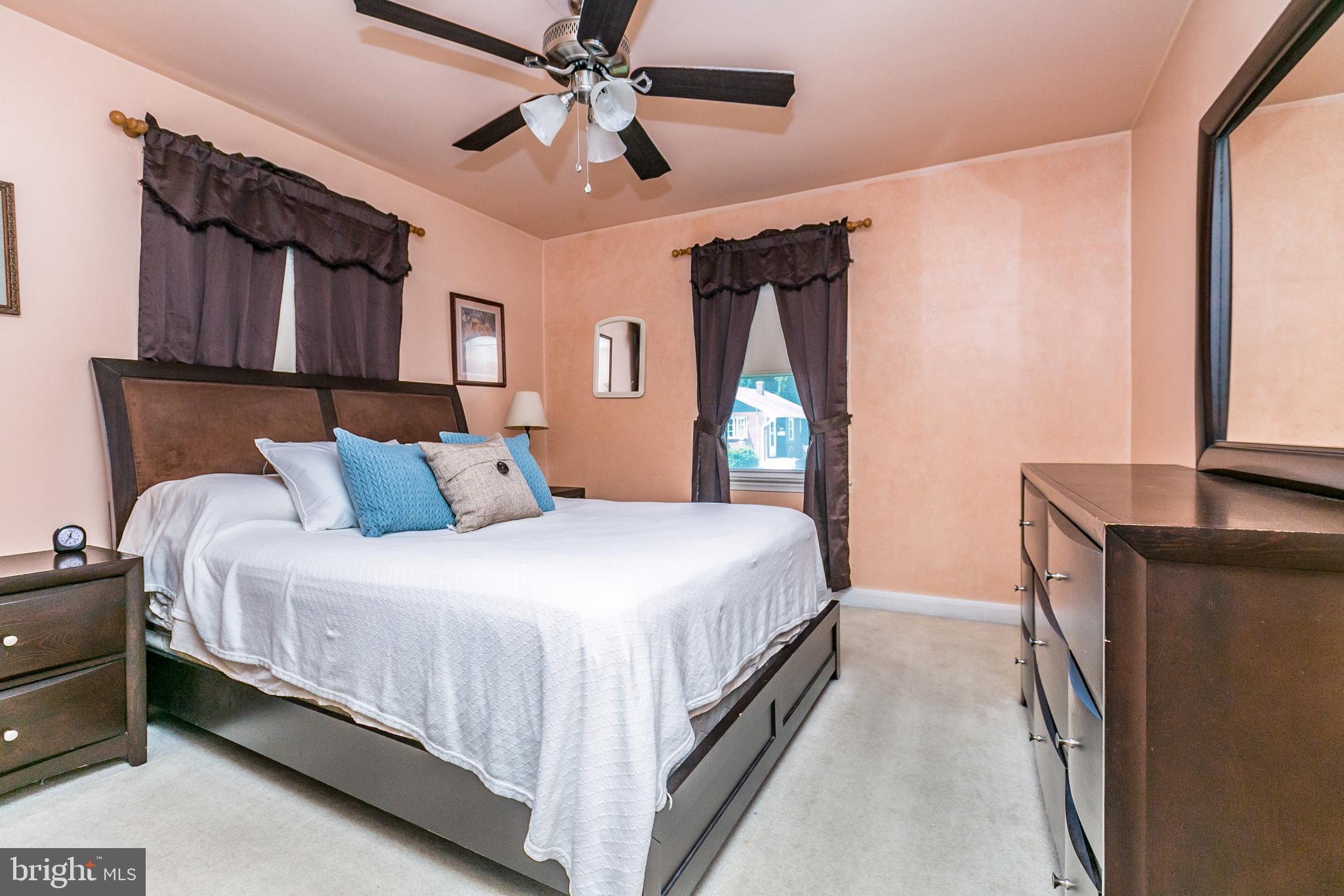 PARKVILLE - Residential