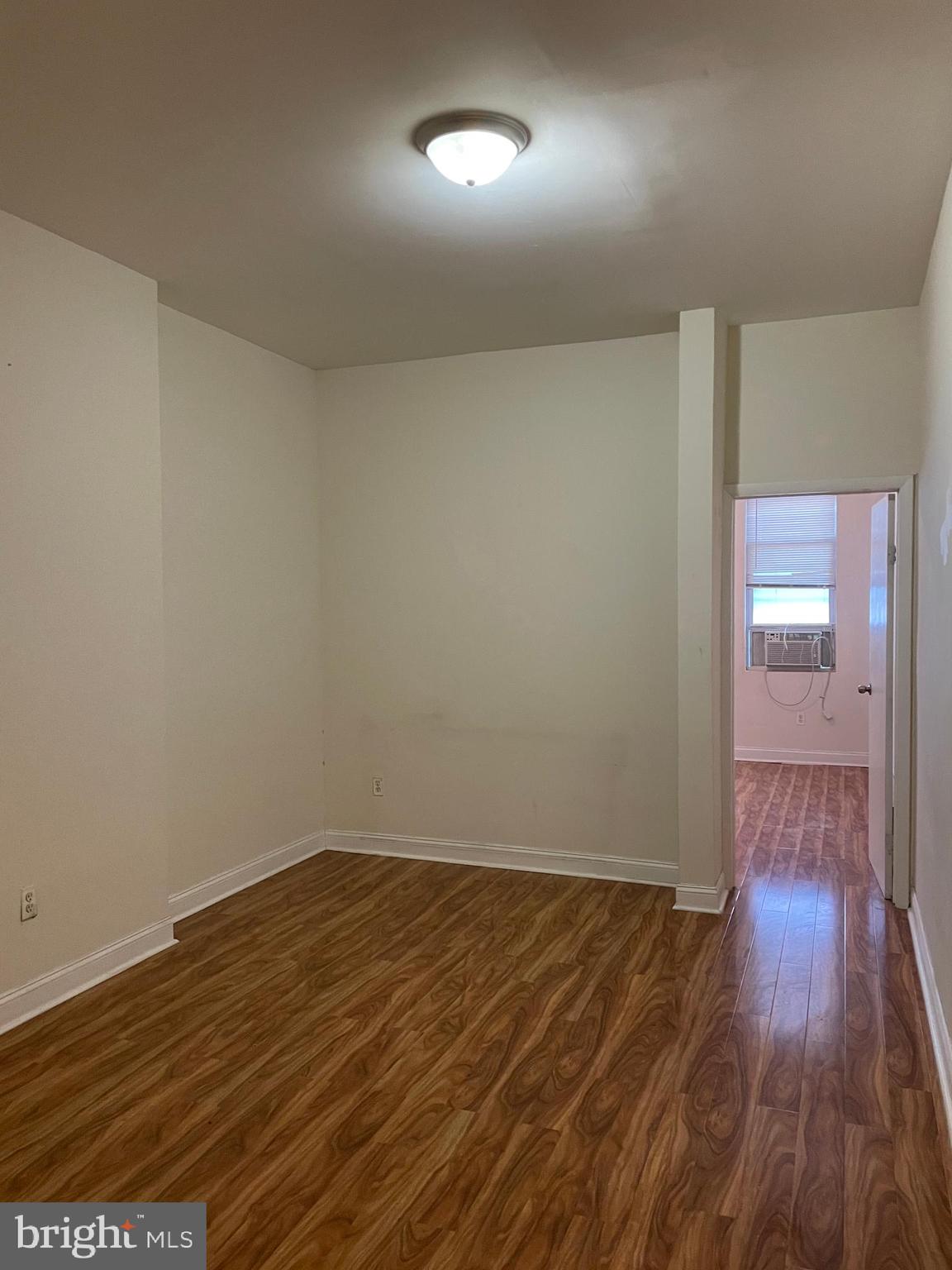 CENTER CITY - Residential Lease
