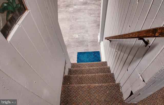 CREEKWOOD - Residential