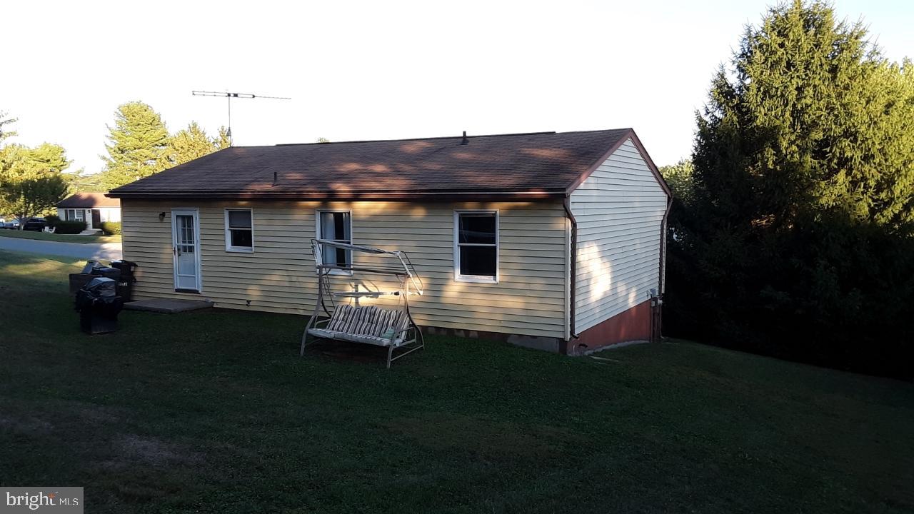 WHISPERING VALLEY - Residential