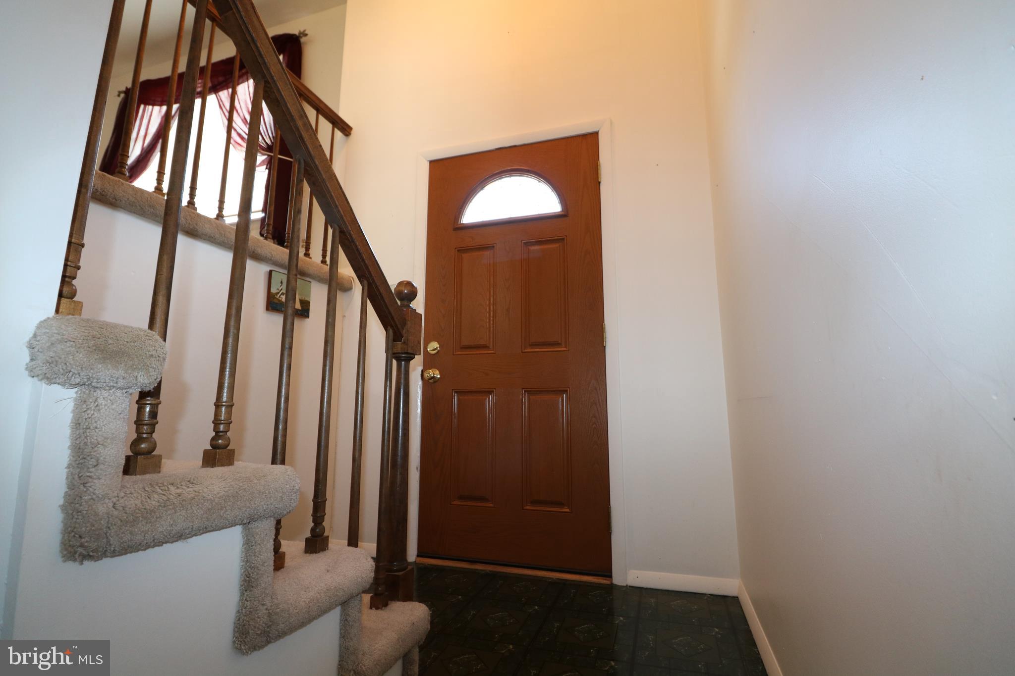 WHISPERING VALLEY - Residential