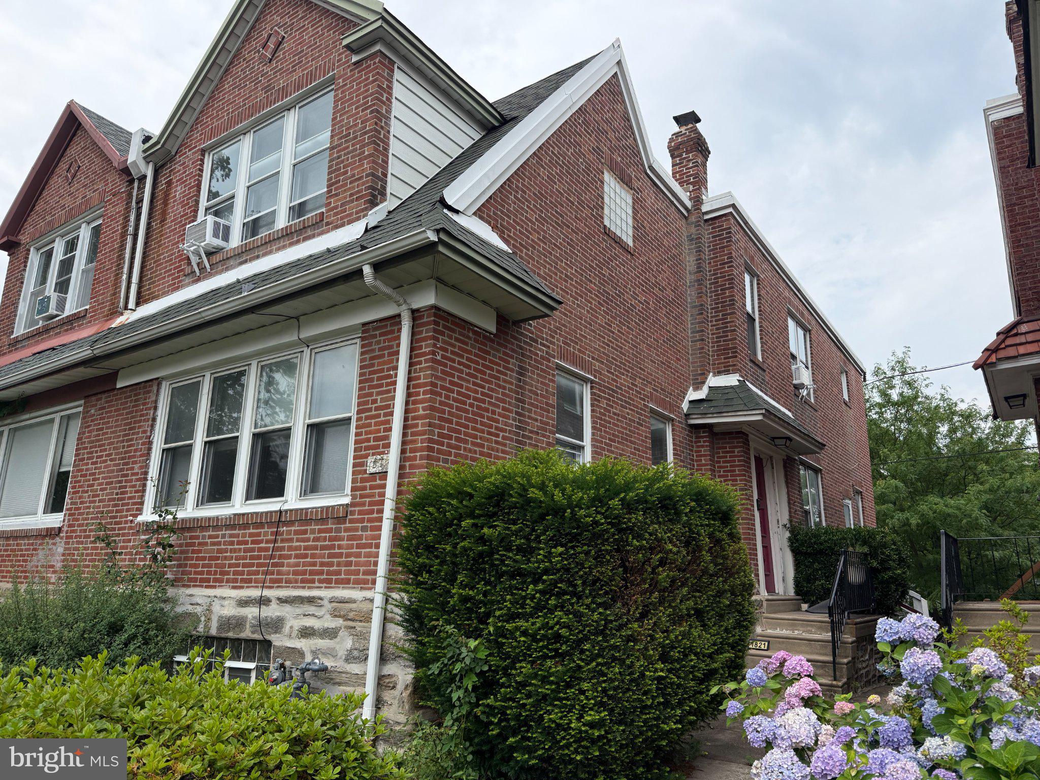 1821 ERLEN ROAD