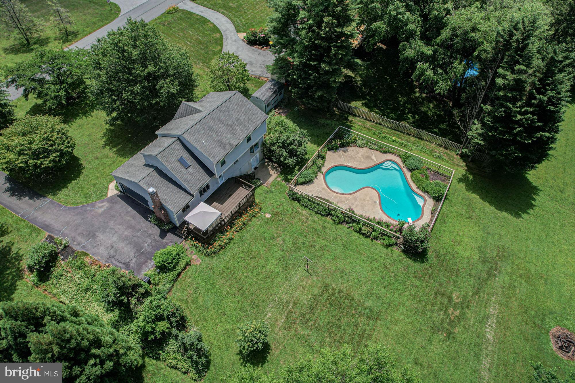 107 SCOTTS GLEN ROAD