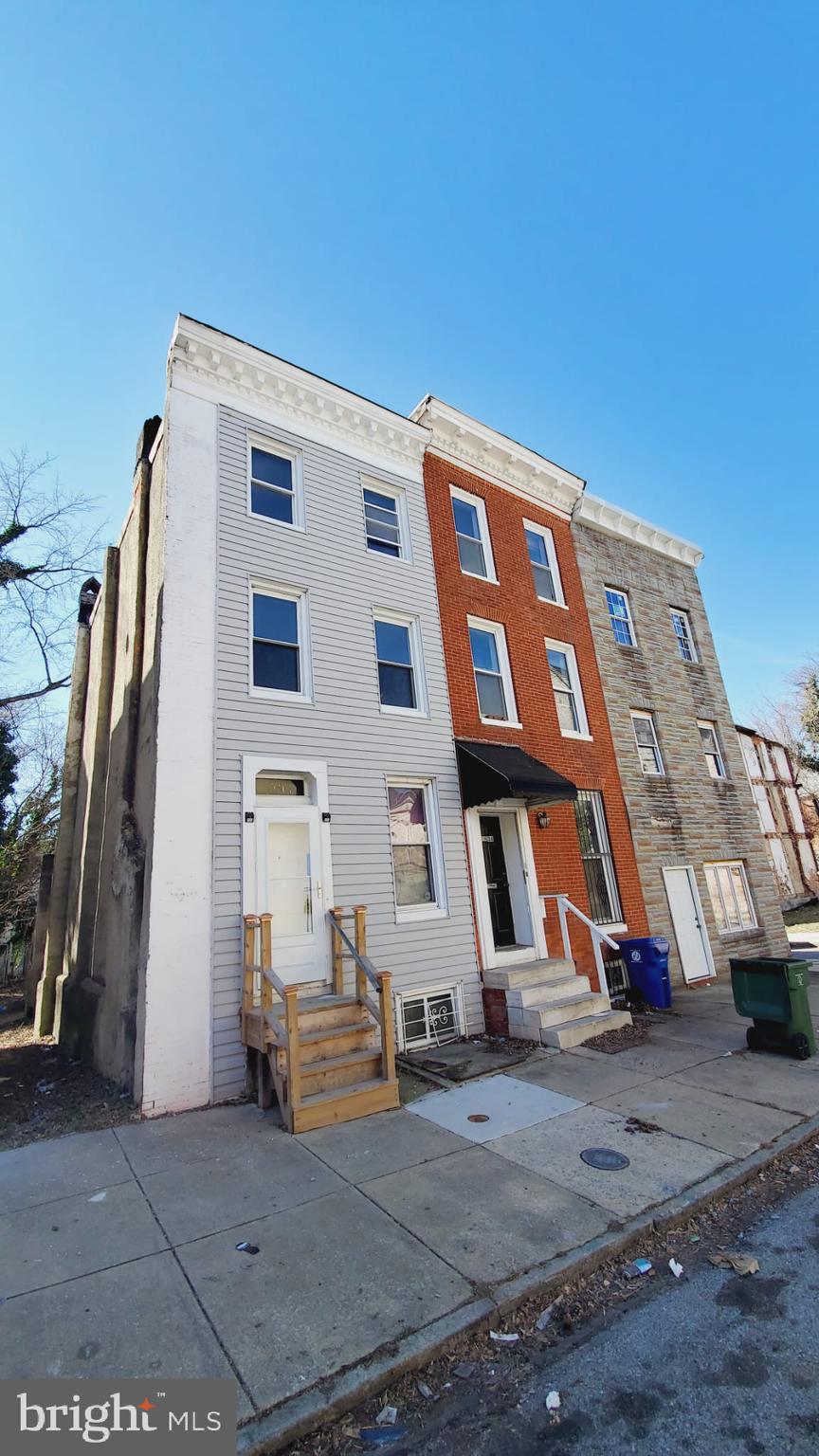 UPTON - Residential Lease