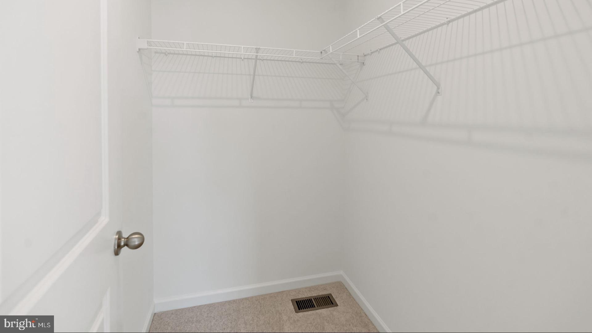 HUNTFIELD - Residential