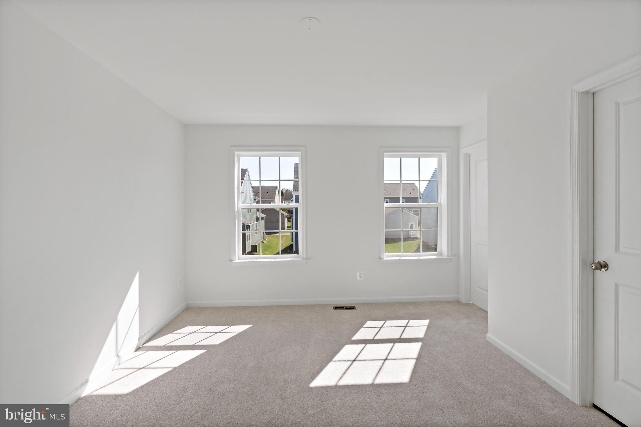 HUNTFIELD - Residential