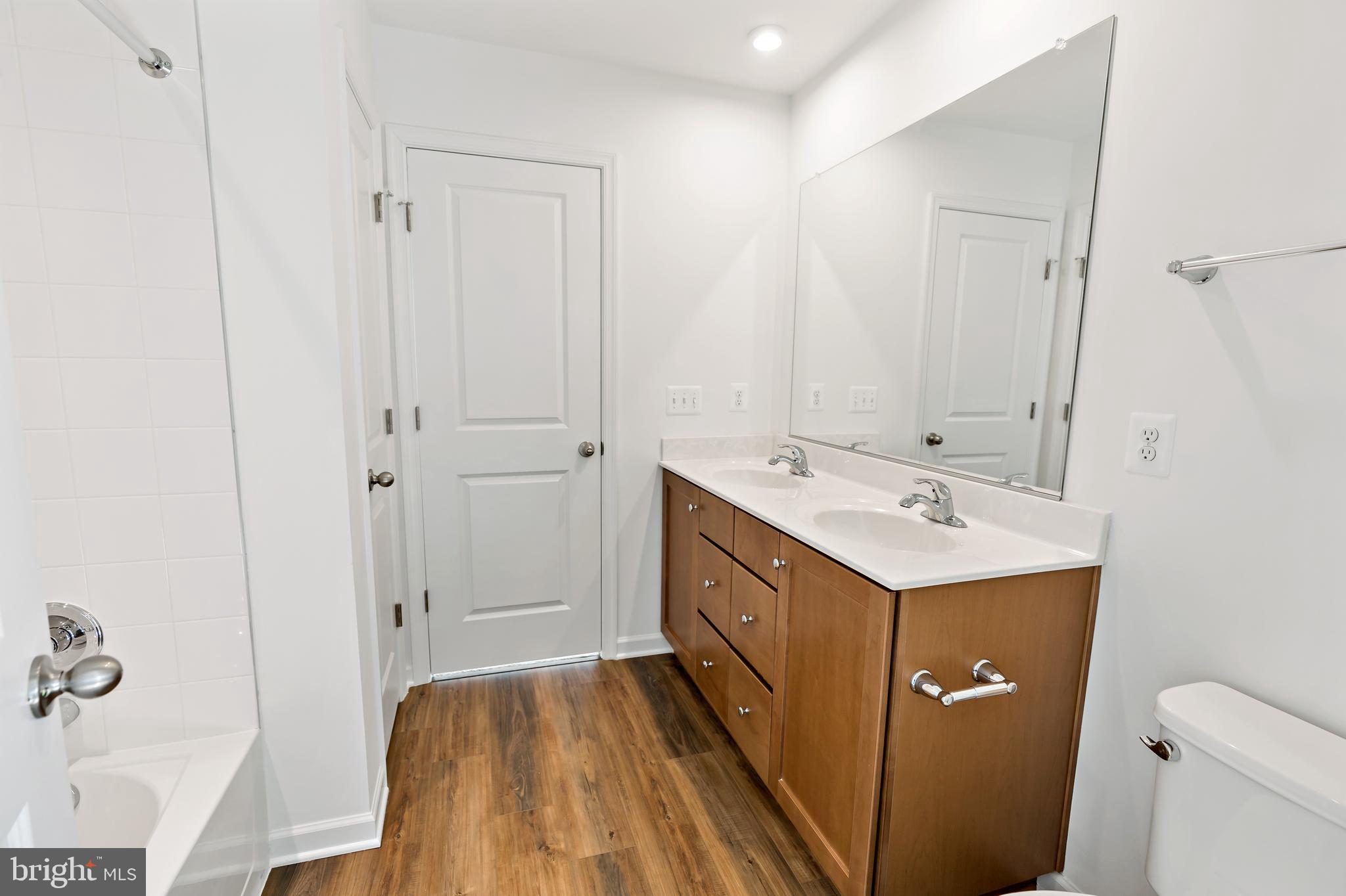 HUNTFIELD - Residential