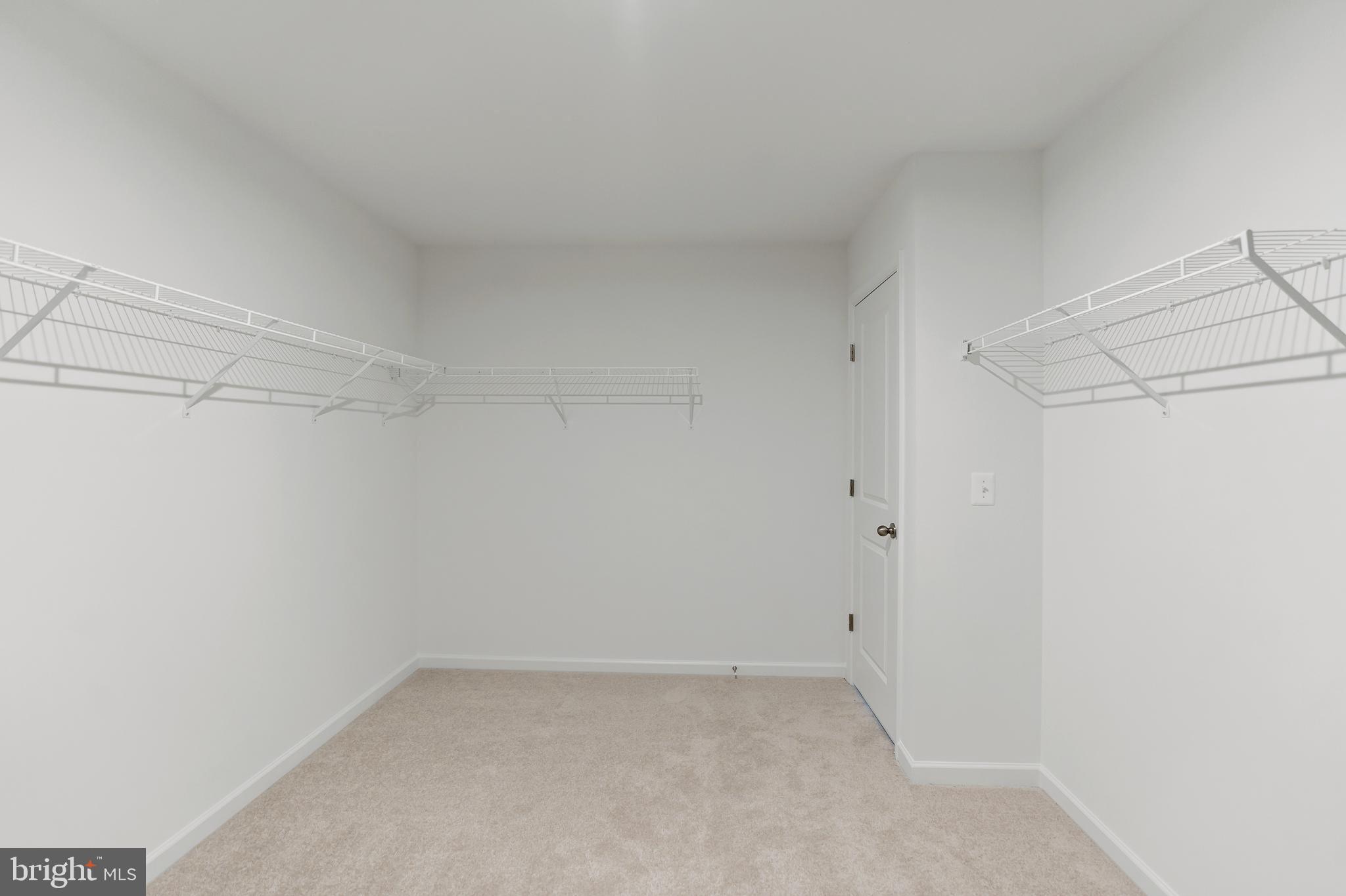 HUNTFIELD - Residential