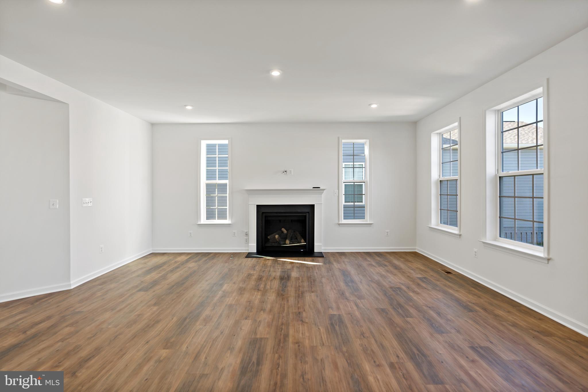 HUNTFIELD - Residential