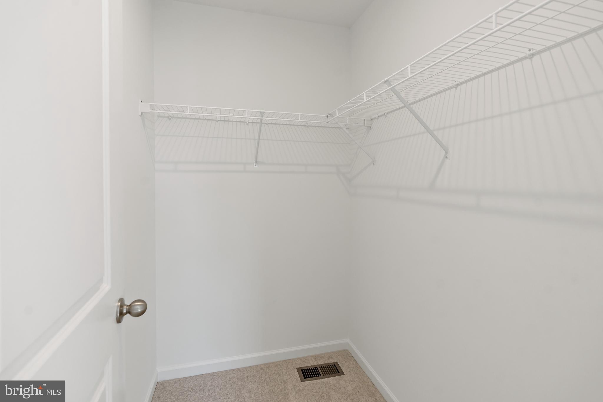 HUNTFIELD - Residential