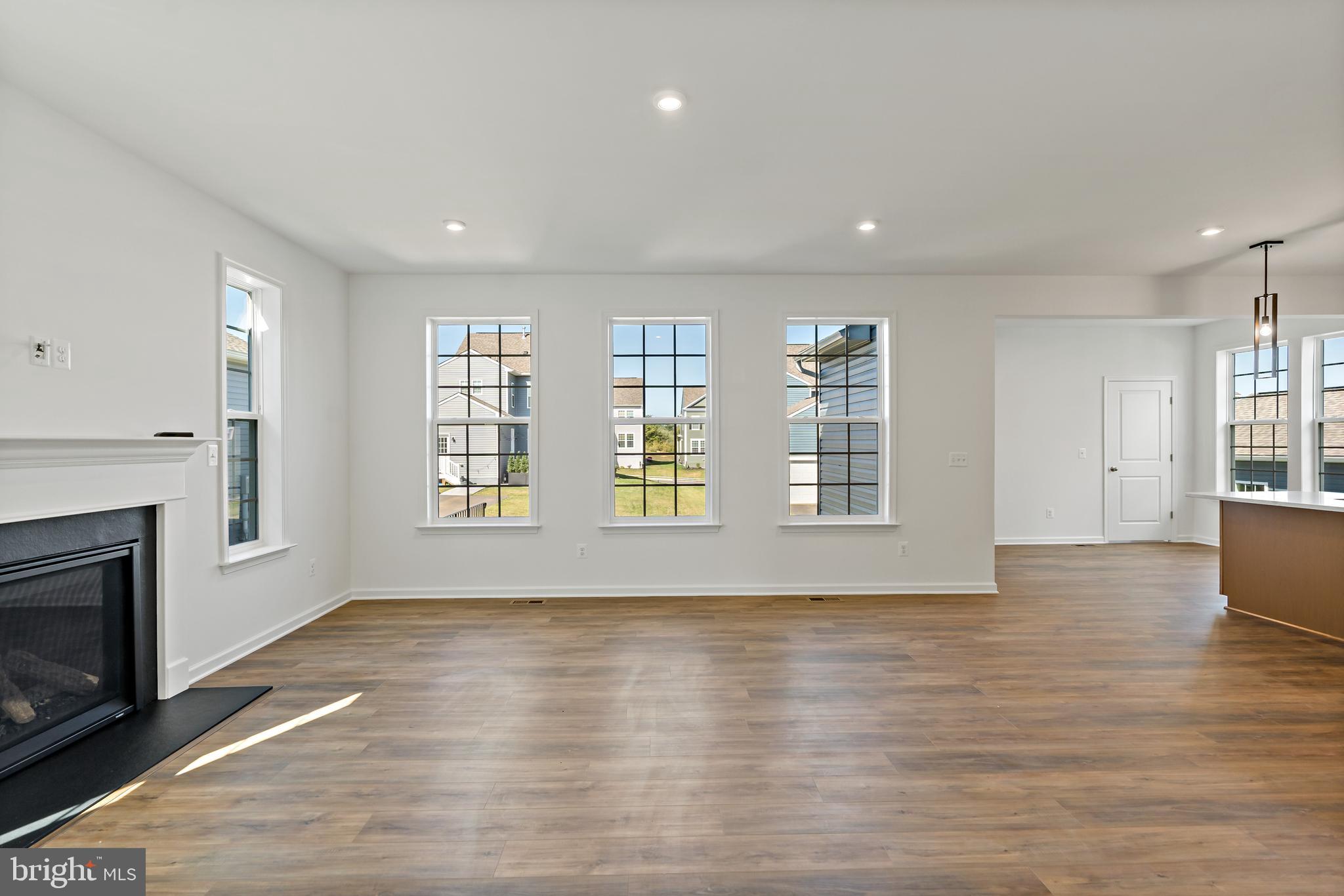 HUNTFIELD - Residential