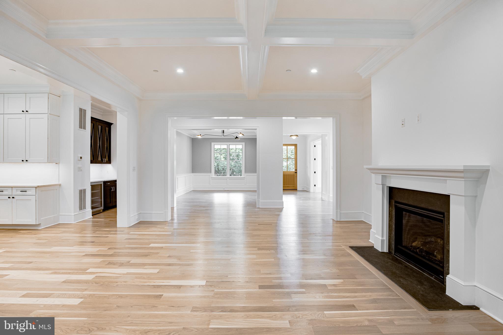 KENWOOD PARK - Residential