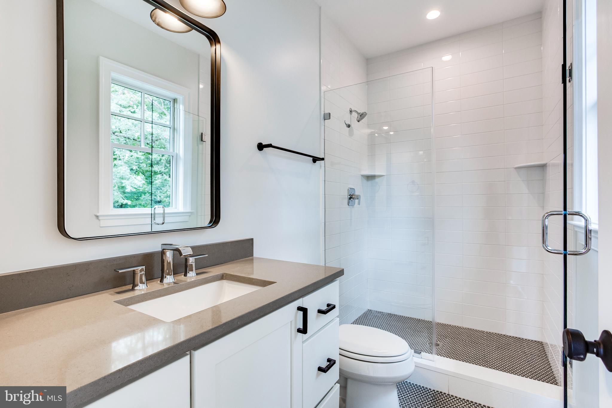 KENWOOD PARK - Residential